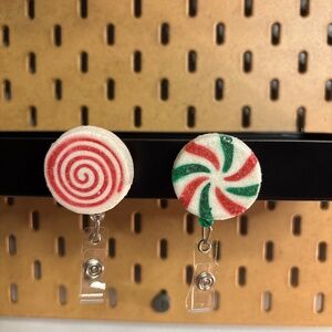 Christmas candy badge reel for name tags